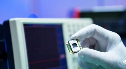 兩江新區(qū)電子信息產(chǎn)業(yè)一季度投資突破21.4億元，四大市級(jí)重大項(xiàng)目技術(shù)研發(fā)成效顯著